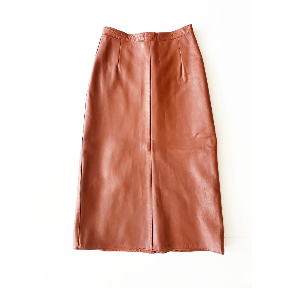 Vintage
Brown Leather Midi Skirt | Size: S